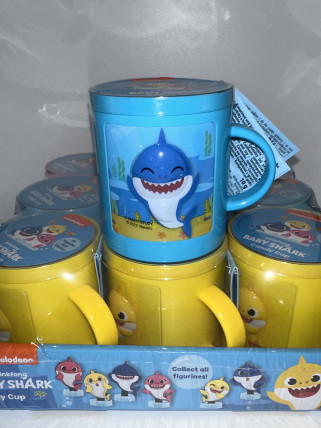 bilde av nickelodeon baby shark candy cup 9*10g